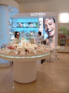 Singapore Retail - 04